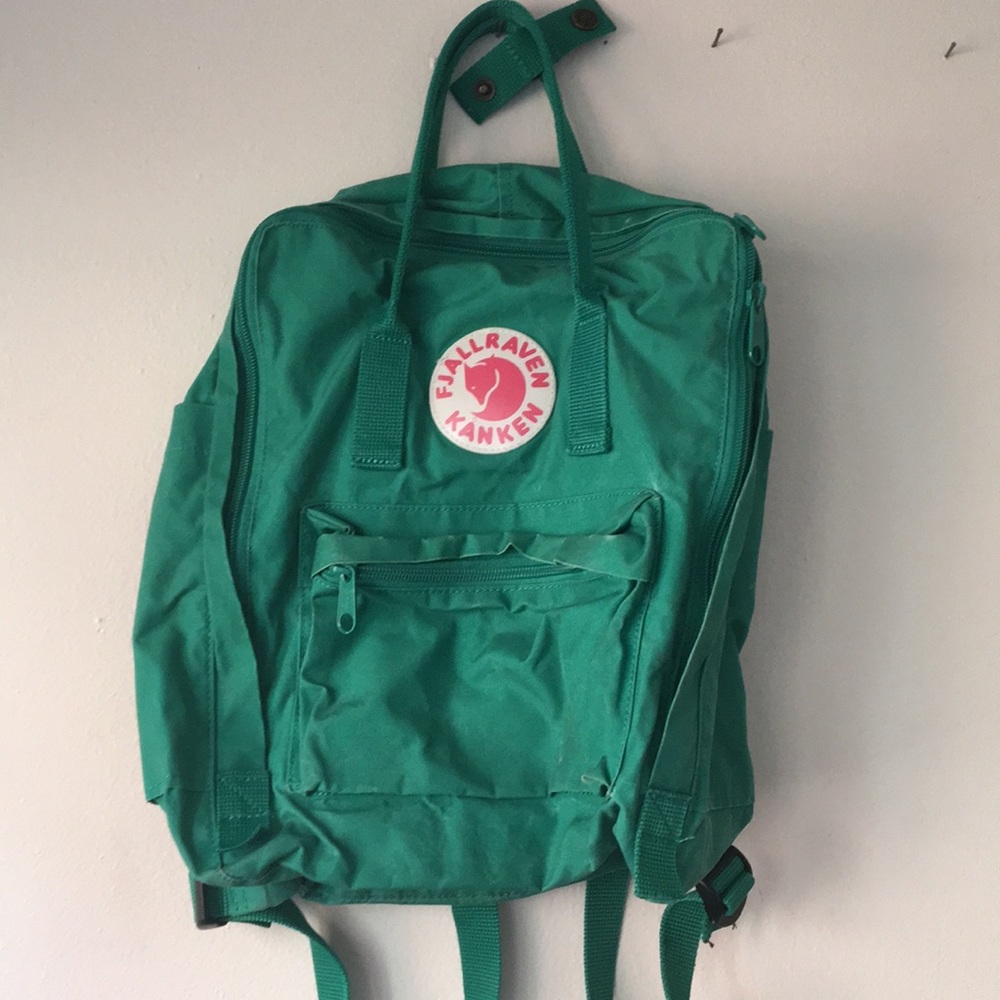 Fjalraven kanken green backpack